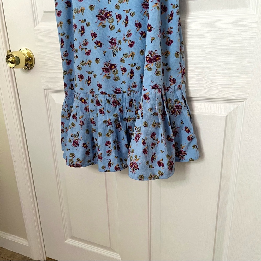 ✧･ﾟnwot uo blue floral dress - Picture 3 of 7